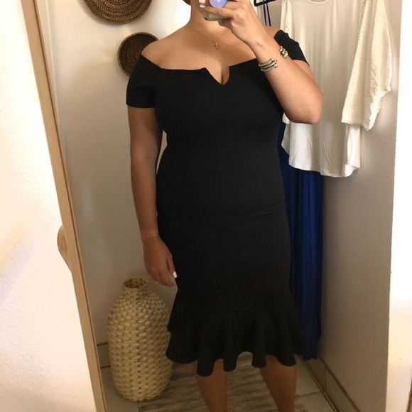 Mia Dress - Picture 1 of 1
